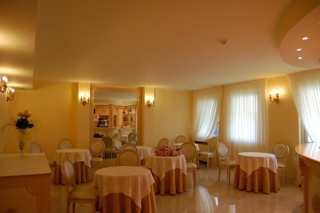 Hotel Gold