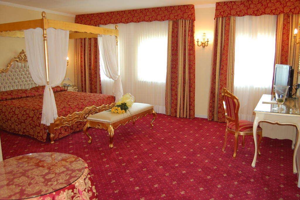 Gold 4* Calcinate